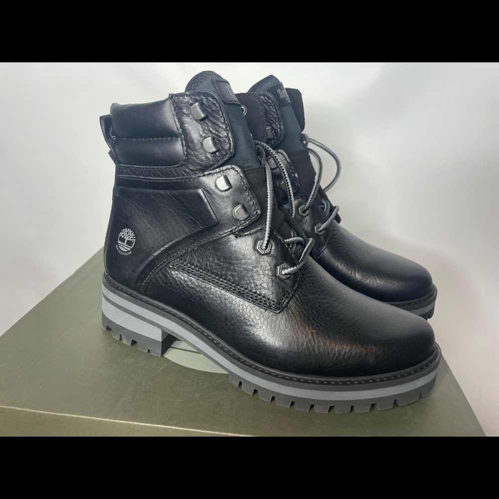 Timberland Boots Women’s size 8.5